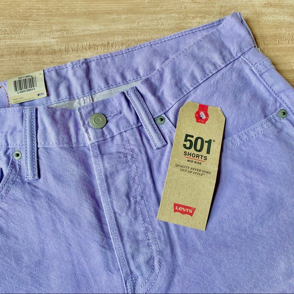 NWT Levi's Pastel Purple 501 Mid-Rise Shorts - Picture 2 of 5